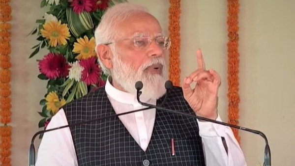 मोदी मोदी