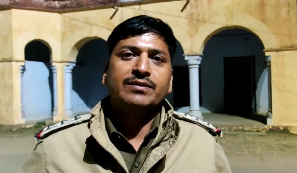 भाई को फोन पर बताई हकीकत