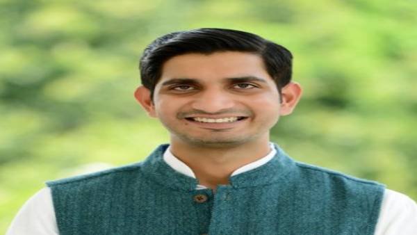 शिवपाल के बेटे आदित्य यादव