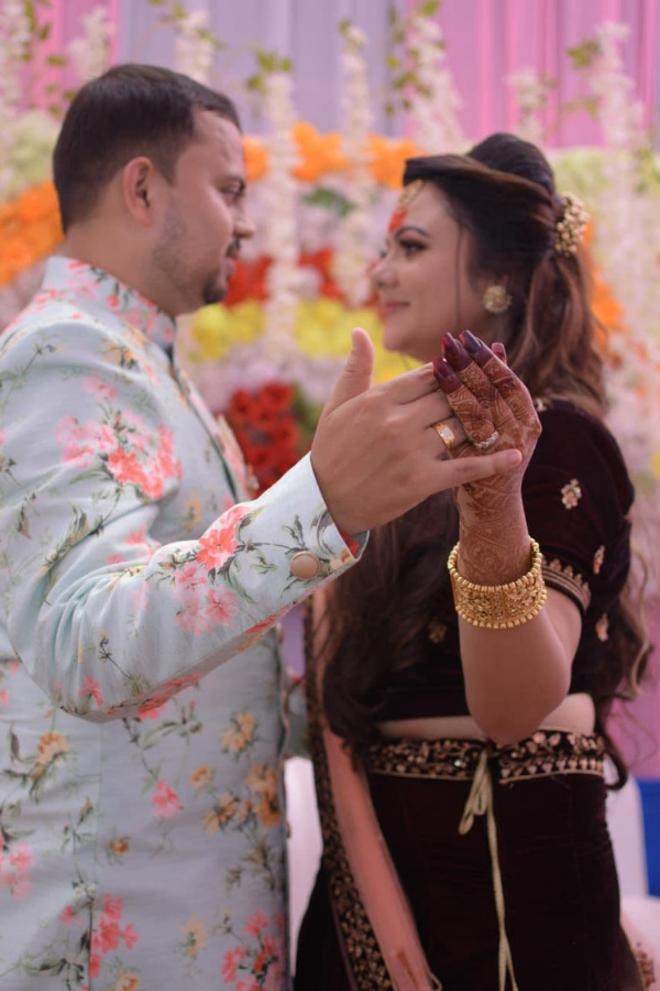 चेहरे पर स्माइल लाना है मकसद