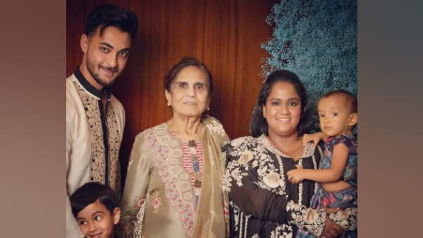 arpita khan sharma share photo with her mother salma khan on her birthday arpita khan sharma share photo with her mother salma khan on her birthday