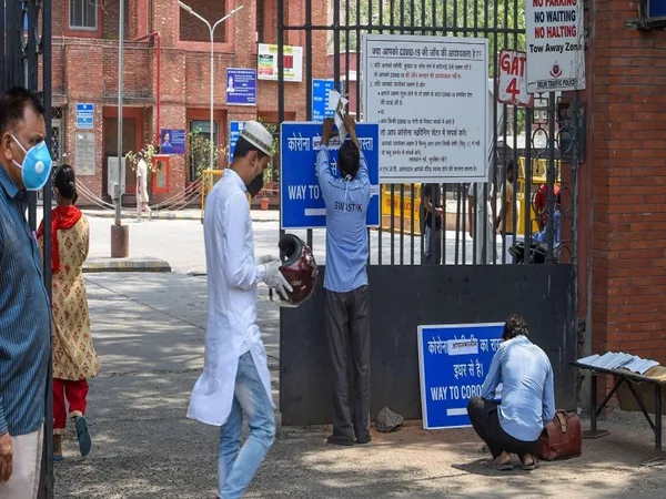 रेजिडेंट डॉक्टरों की हड़ताल तेज