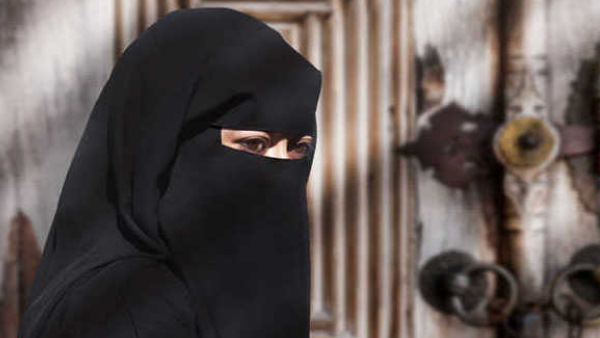 husband gives triple talaq to wife after 8 months of marriage in up moradabad husband gives triple talaq to wife after 8 months of marriage in up moradabad