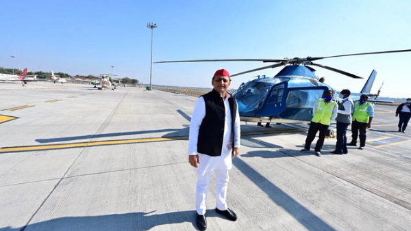 Samajwadi Party chief Akhilesh Yadav alleged he was not being allowed to fly to Muzaffarnagar Samajwadi Party chief Akhilesh Yadav alleged he was not being allowed to fly to Muzaffarnagar