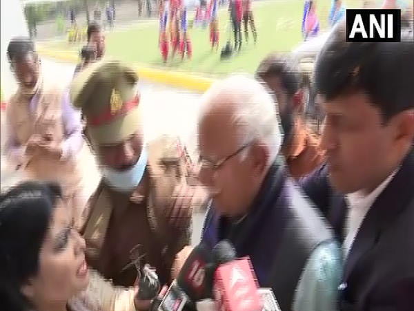 रात 11 बजे से सुबह 5 बजे तक रात का कर्फ्यू