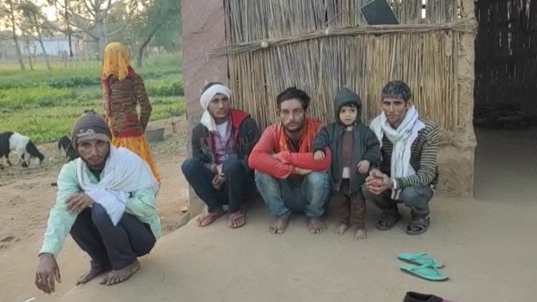 रैणी के किसानों की जमीन की कुर्की