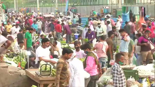 अब तक सरकार ने ऐसे प्रतिबंध लगाए हैं