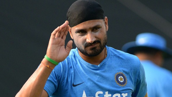 हरभजन ने शोएब का यूं तोड़ा घमंड