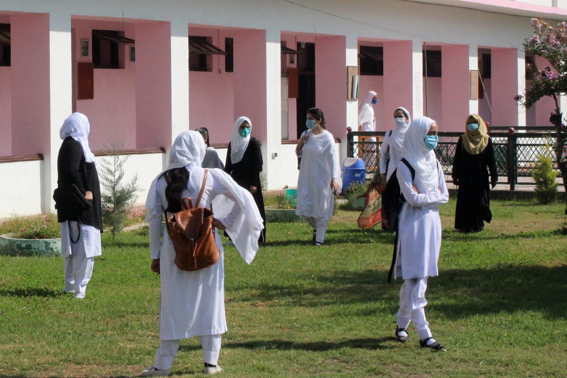 Schools reopening in Haryana from February 1, the government said - vaccinated students will be able to come Schools reopening in Haryana from February 1, the government said - vaccinated students will be able to come