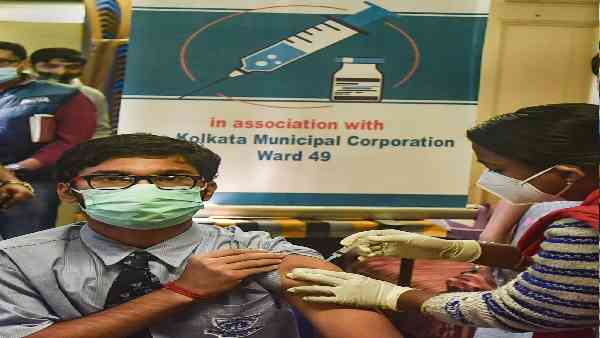 देश में 24 घंटों में 2,85,914 नए केस