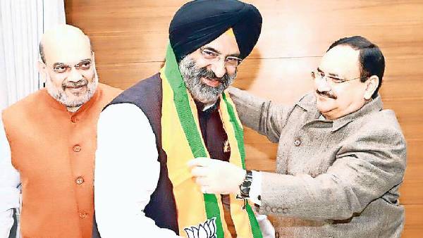 दिग्गज नेताओं BJP में शामिल कराने की तैयारी
