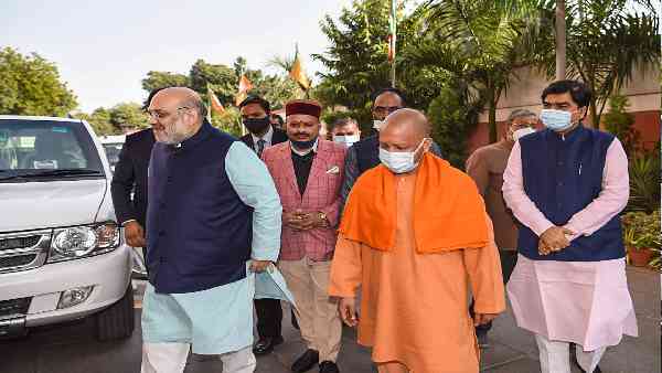 15 साल में पहले एमएलए सीएम बन सकते हैं योगी