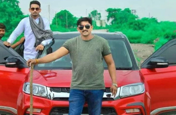 देवा गुर्जर को किस किसने मारा?