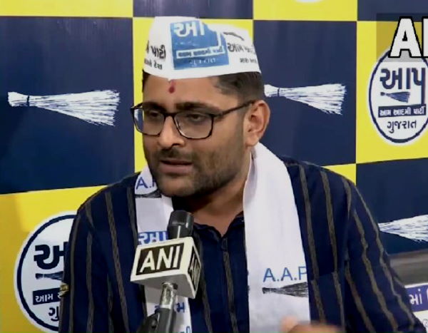 If Hardik Patel is not liking in Congress, he should join AAP, says Aam aadmi party gujarat If Hardik Patel is not liking in Congress, he should join AAP, says Aam aadmi party gujarat