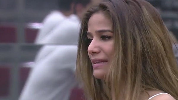 Whose deception broke Poonam Pandey's heart in the lockup...?