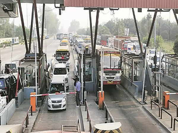 पंजाब में टोल टैक्स महंगा हो गया