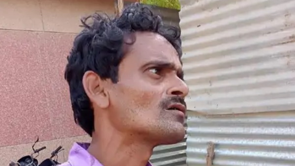 स्वीपर के खाते में 70 लाख रुपए, अपनी जमीन और मकान भी