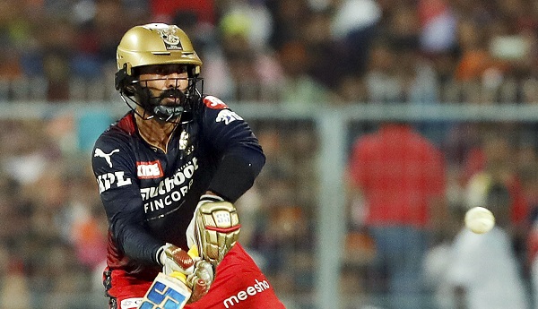 IPL 2022: Shoaib Akhtar praise Dinesh Karthik to comeback stronger after ups down in personal life IPL 2022: Shoaib Akhtar praise Dinesh Karthik to comeback stronger after ups down in personal life