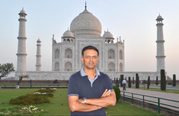 आज भी कामकाज के स्तर पर एक दूसरे के काफी करीब