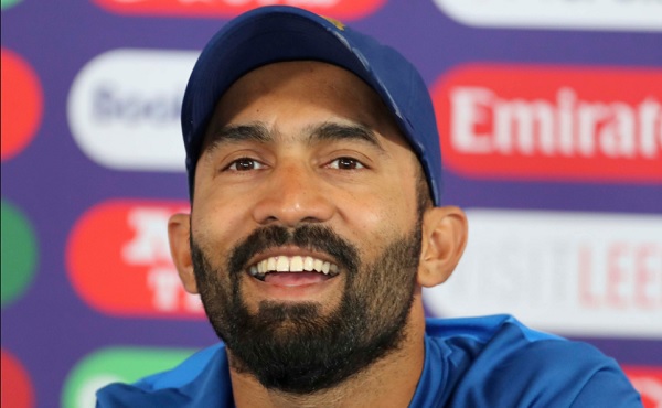 फिनिशर की भूमिका दी गई और कार्तिक ने RCB को निराश नहीं किया