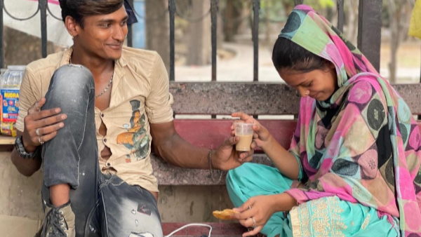 शादी के बाद यूं बदल गई दोनों की जिंदगी