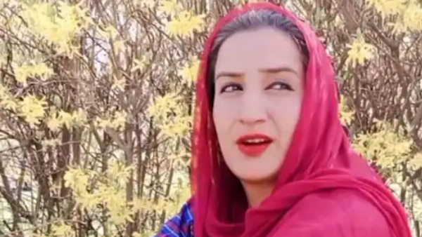 Kashmir: TV Actor Shot Dead by Militants, 10 Year Old Nephew Injured Kashmir: TV Actor Shot Dead by Militants, 10 Year Old Nephew Injured
