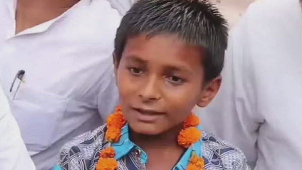 सोनू से पूछा - DM बनकर क्या करोगे, जवाब आया- घसूखोरी