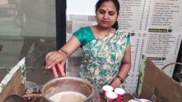 दोनों ने ठानी आत्मनिर्भर बनने की