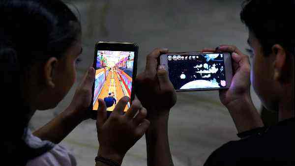 ऑनलाइन ऐक्टिविटी छिपाने की प्रवृत्ति