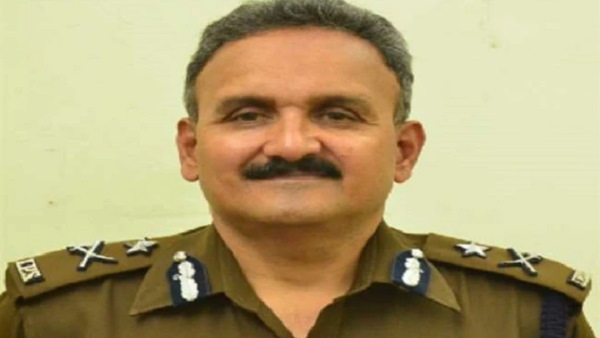 DG Intelligence DS Chauhan gets additional charge of DGP of UP DG Intelligence DS Chauhan gets additional charge of DGP of UP
