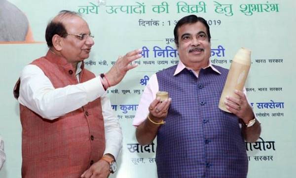 त्रिपुरा में बनी बांस की बोतल