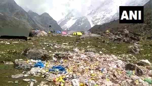 एक और प्राकृतिक आपदा को बुलावा ?