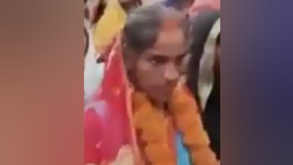 लड़के की शादी दूसरी जगह हुई तय तो कर दिया हंगामा, बैठी पंचायत