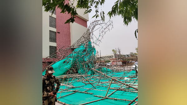 Two People Seriously Injured By Falling From Nirman Bhawan Under Renovation Building Two People Seriously Injured By Falling From Nirman Bhawan Under Renovation Building