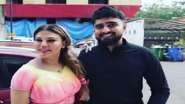 राखी को नए ब्वॉयफ्रेंड के साथ देख लोगों ने बनाया मजाक