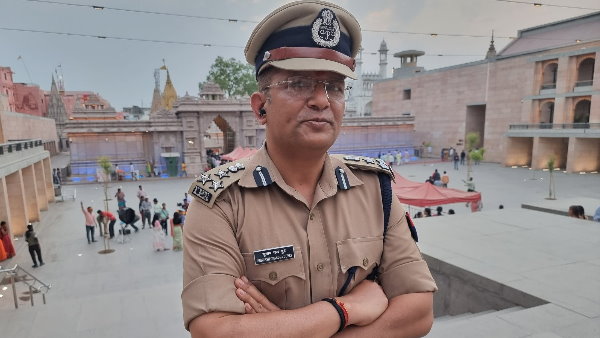 सोशल मीडिया पर वायरल हुई तस्वीर