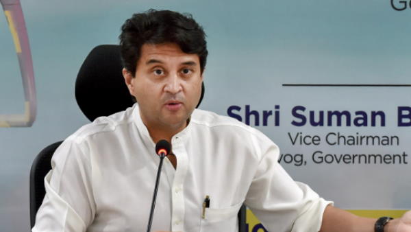 इंडिगो के व्यवहार से खफा थी छात्रा