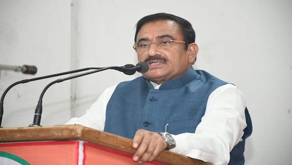 मंत्री भूपेंद्र सिंह मंत्री भूपेंद्र सिंह
