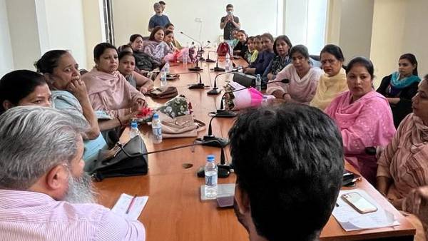 गोल्डी के लिए राजा वड़िंग ने मांगे वोट