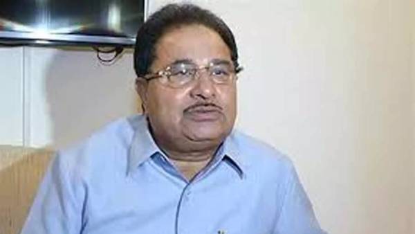 'खामियां ढूंढने में समय बर्बाद कर रही सरकार'
