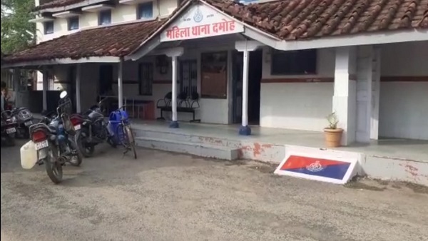 शिकायत आई है, जांच की जा रही है