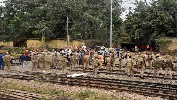 अग्निपथ भर्ती के लिए आयुसीमा बढ़ाई गई