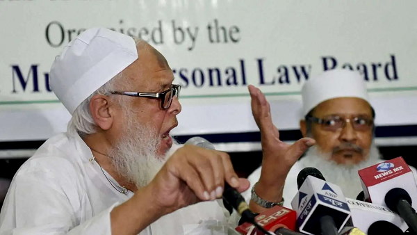 AIMPLB and Jamiat-Ulama-i-Hind said islamic scholars to abstain from TV debates AIMPLB and Jamiat-Ulama-i-Hind said islamic scholars to abstain from TV debates