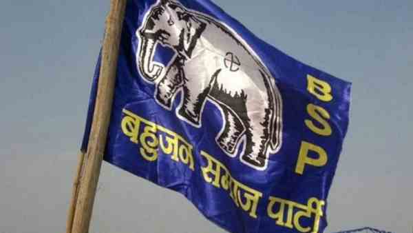बीएसपी किसी की पिछल्लगू पार्टी नहीं: मायावती
