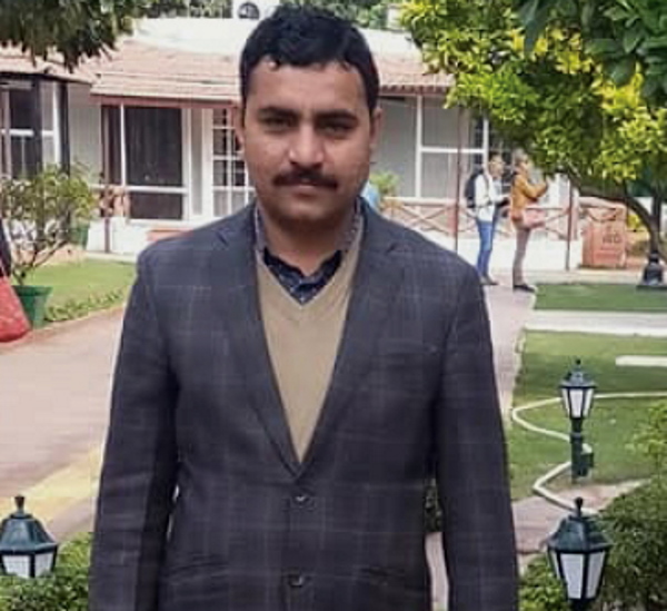 कौन हैं दलपत सिंह राठौड़?