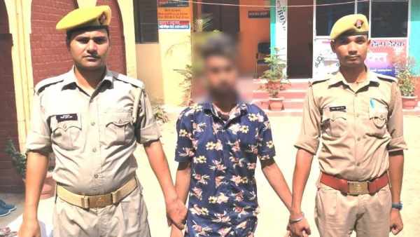 Gorakhpur Police caught man who made indecent remarks on CM Yogi Gorakhpur Police caught man who made indecent remarks on CM Yogi