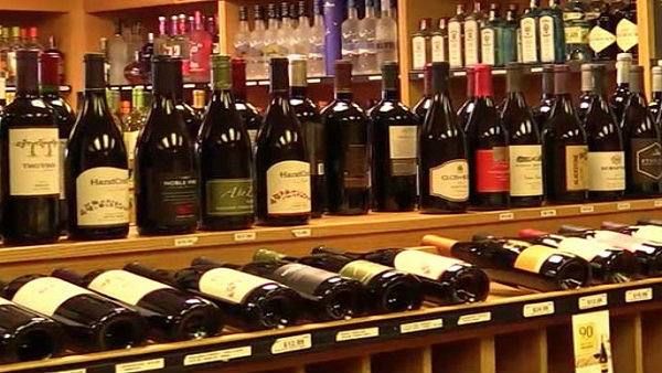 Liquor will not be available in Mathura and Ayodhya Liquor will not be available in Mathura and Ayodhya
