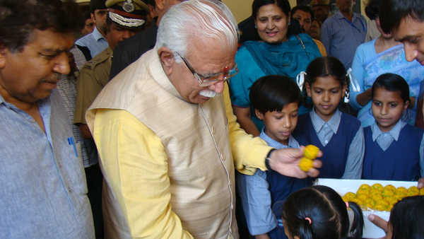Chirag Yojna of Manohar Lal govt to educate poor students Chirag Yojna of Manohar Lal govt to educate poor students