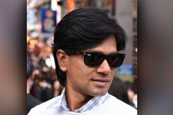 सोशल मीडिया पर है तगड़ी फैन फॉलोइंग