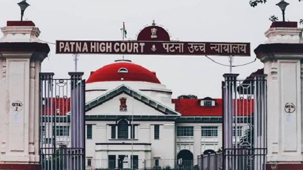 ''सफेद शर्ट पहनने में क्या बुराई है...''